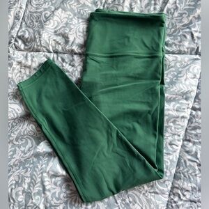 Athleta Elation Ultra High Rise 7/8 Legging in Trillium